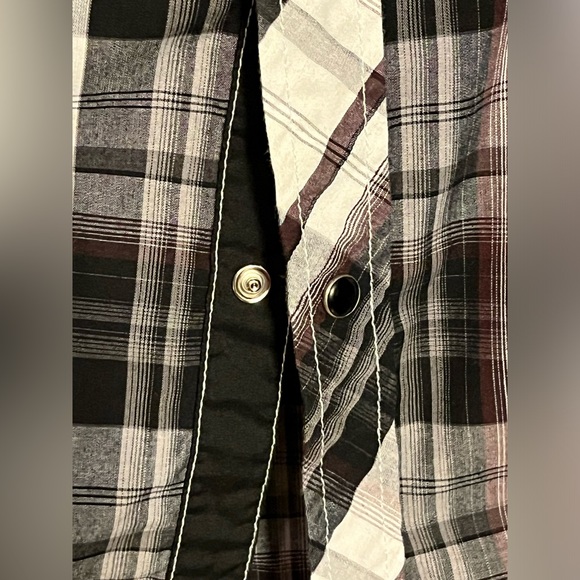 Helix Men’s Athletic Fit Button Down Plaid Shirt - Picture 8 of 10